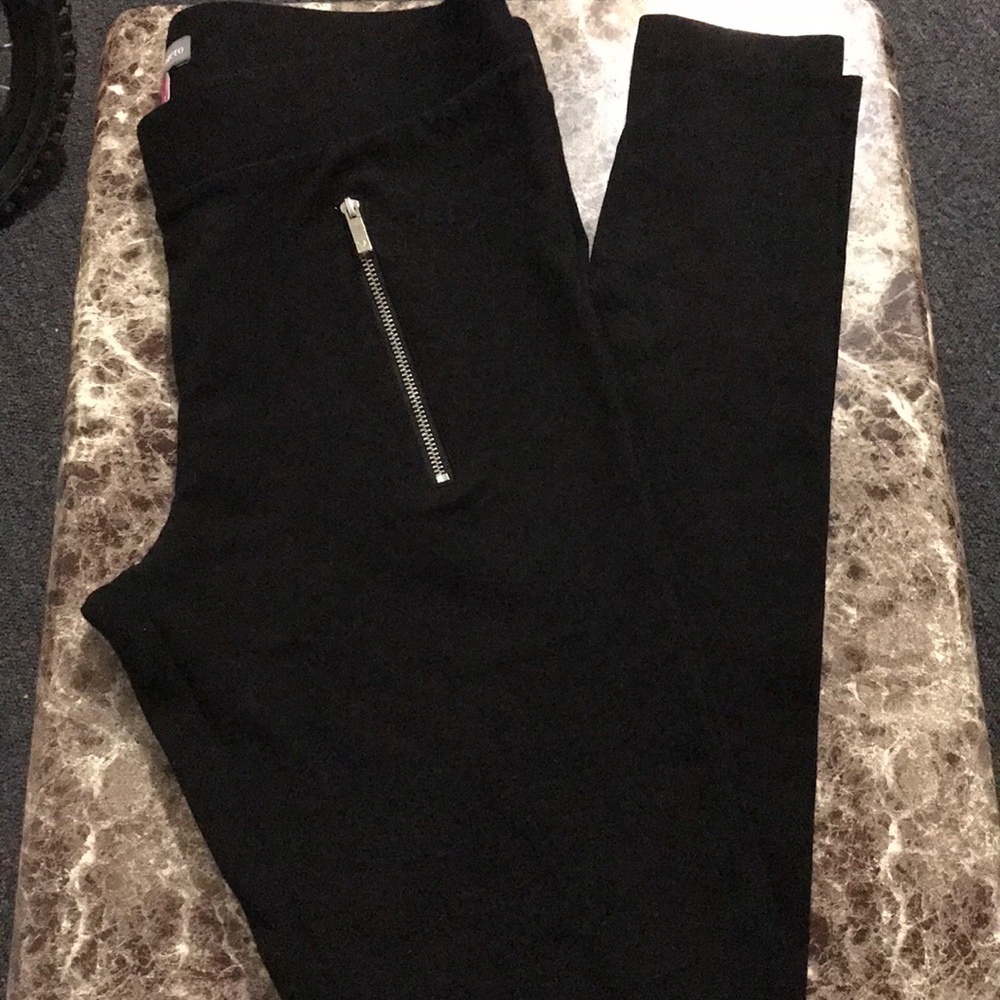 Vince Camuto zipper leggings - Picture 4 of 9